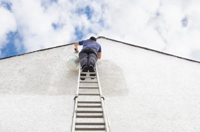 Peinture extérieure à Livré-sur-Changeon — façades et ravalement